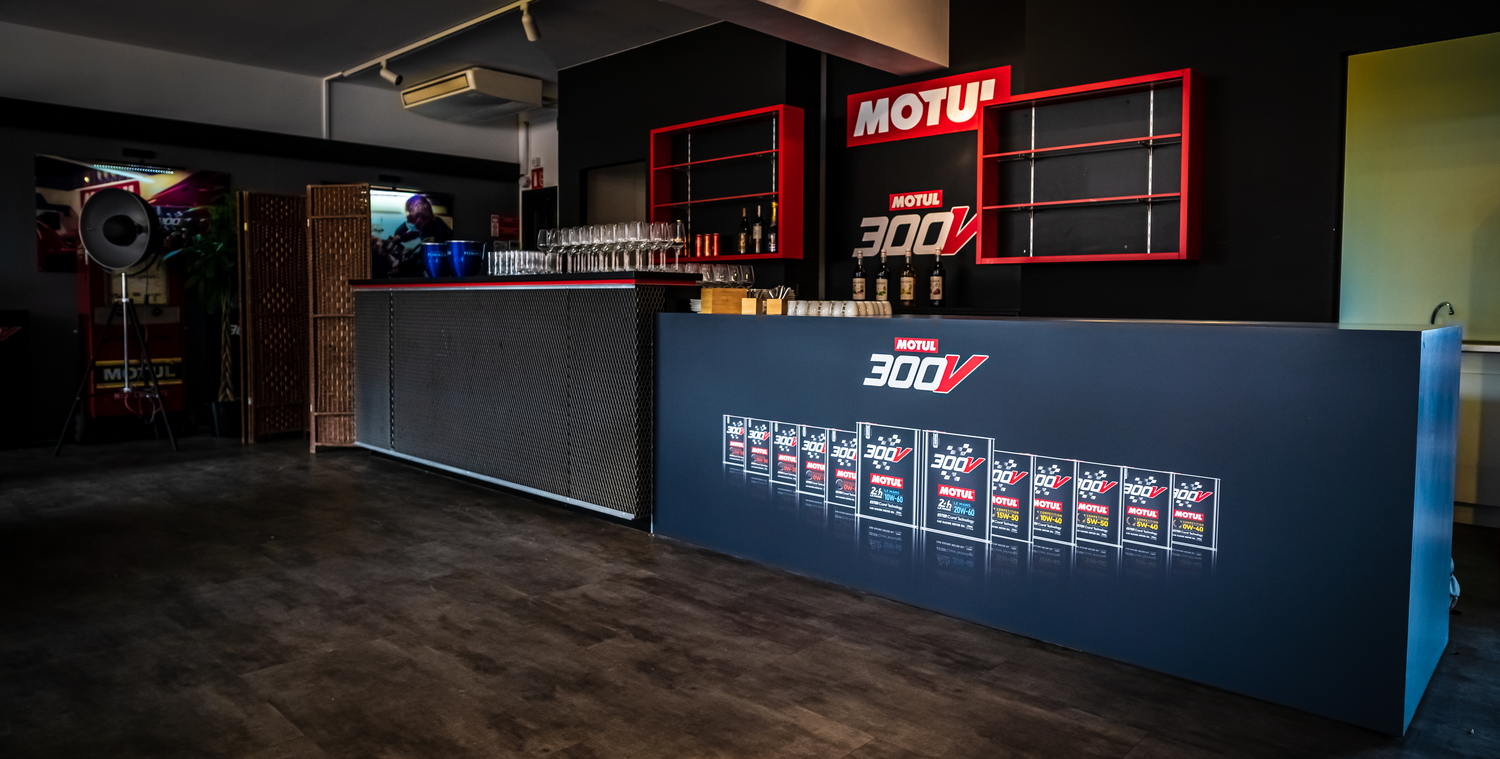 Motul plays host, with help from Lab Services!