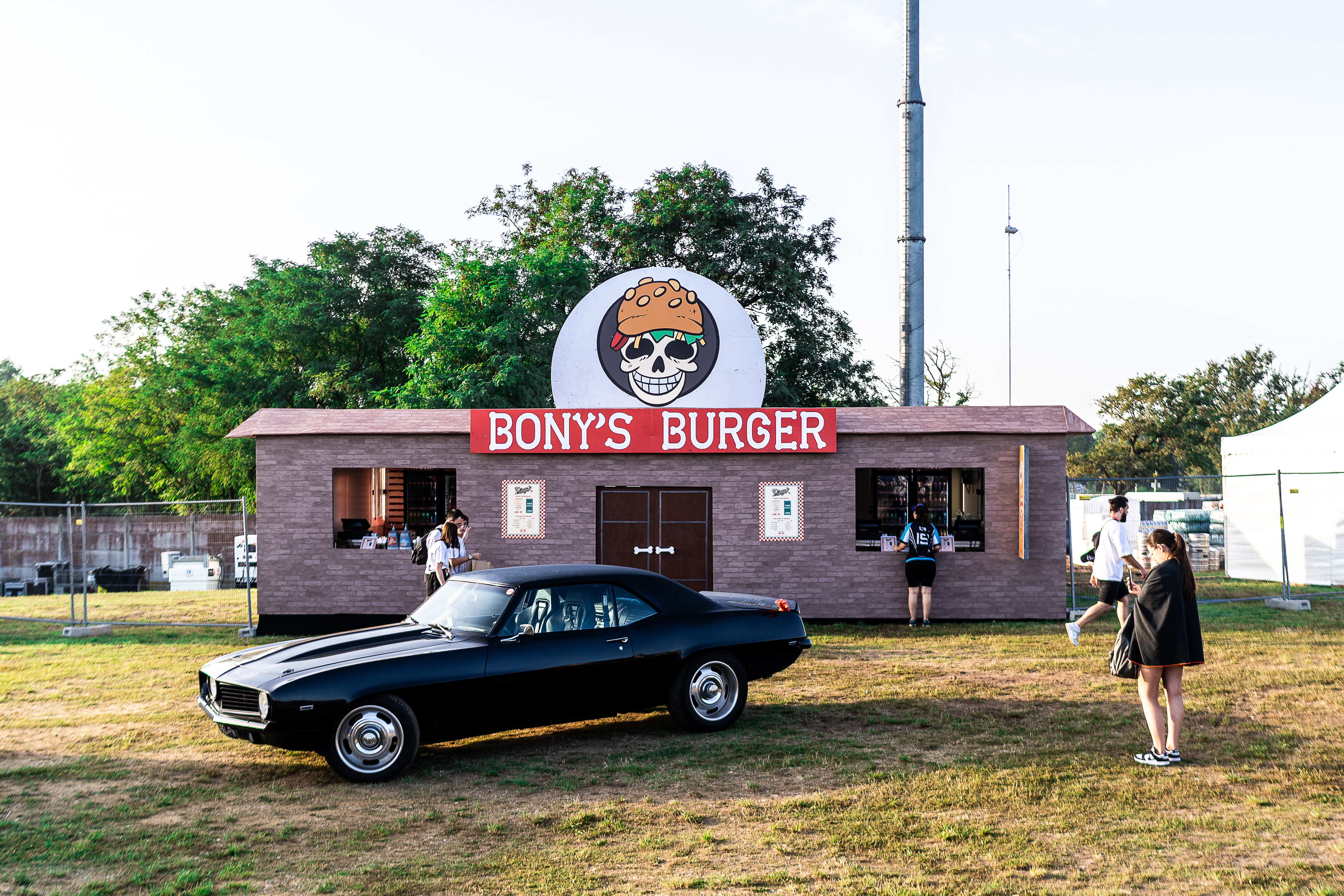 GP EXPLORER x BONY’S BURGER